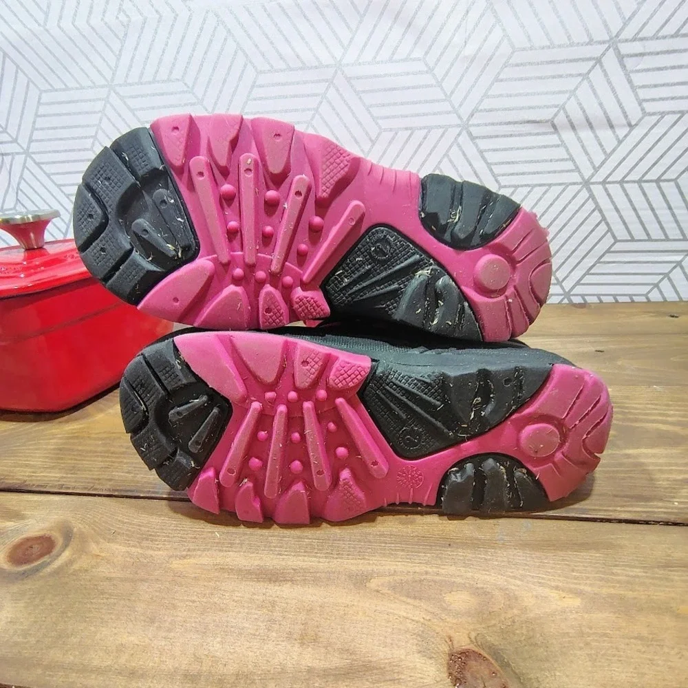 Kamik Youth Snow Boots Size 2‎ Pink Waterproof Insulated Winter Cold Weather